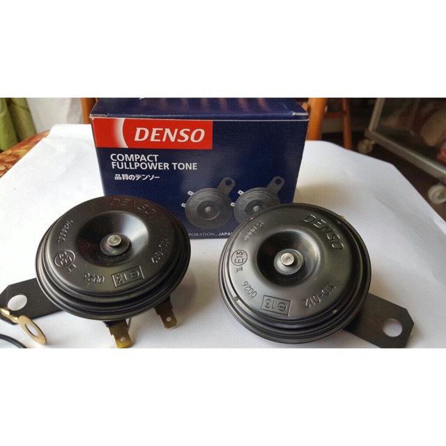 Đôi còi đĩa Denso chính hãng Nhật tặng kèm giắc cắm và chân bắt chính hãng