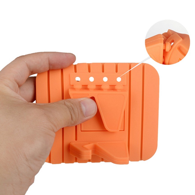 Đế đỡ điện thoại chống trượt trên xe hơi chất liệu cao su | BigBuy360 - bigbuy360.vn