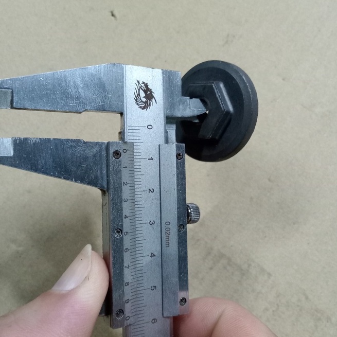 Ốc hãm đá máy cắt bàn