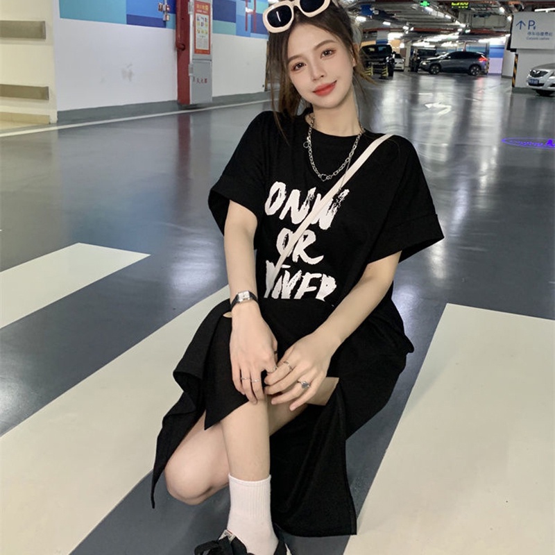 Đầm xẻ tà dáng rộng IELGY in chữ phong cách cổ điển thời trang cho nữ