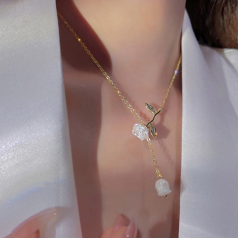 Vòng cổ nữ dây chuyển nữ nhẹ nhàng thanh lịch họa tiết hoa hồng trắng lolita nhẹ nhàng V72