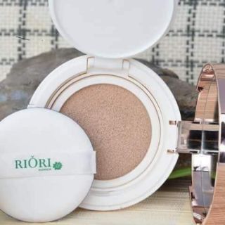 Phấn nước thần thánh Riori