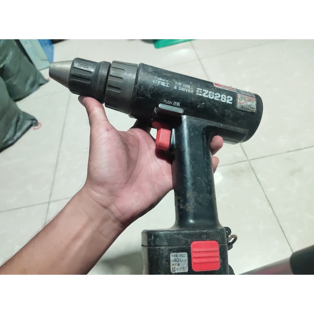 Máy khoan pin nội địa Nhật 9.6V / 12V National EZ6282