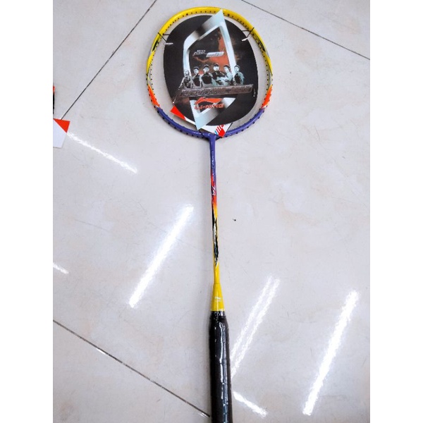 Vợt cầu lông lining khung carbon