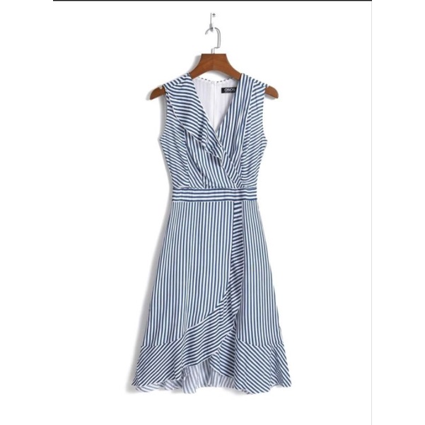 Đầm Asos nhẹ tênh