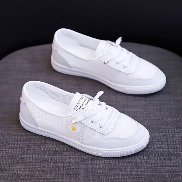 Giày lười nữ trắng hoa cúc, thoáng khí, khử mùi, chống trượt| slip on G9414