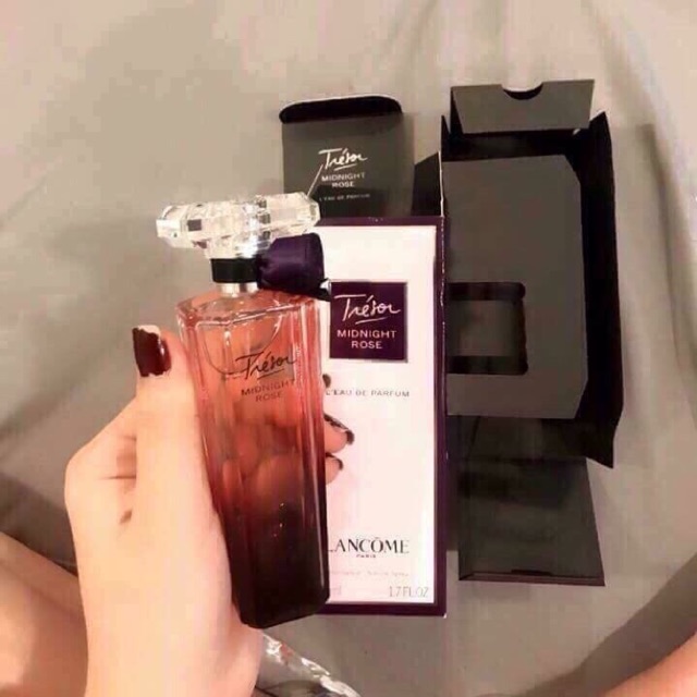 Nước hoa lancome tím