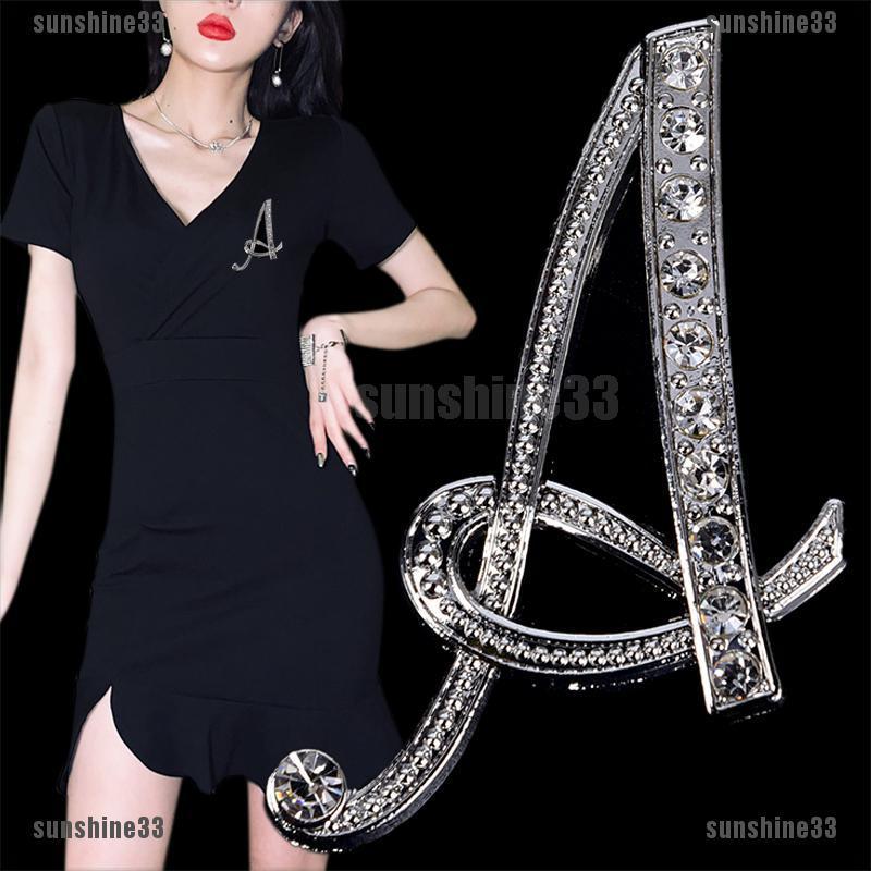 Ghim Cài Áo 26 Chữ Cái Đính Đá Pha Lê