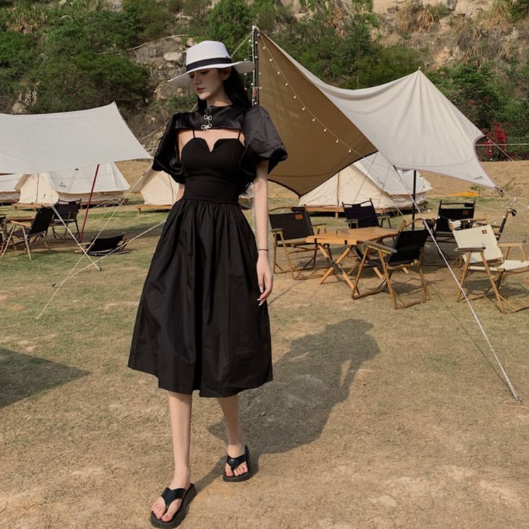 Đầm dáng xòe tay ngắn midi Emilyshop