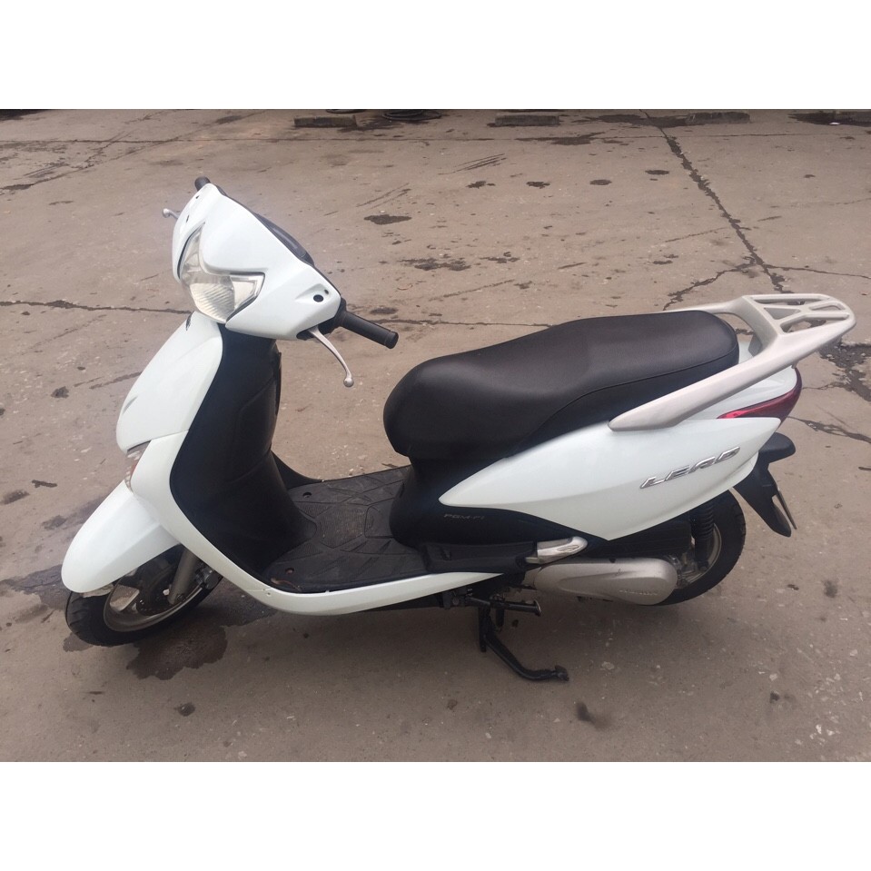 ốp nhựa trước yếm trước quây lead 110 honda