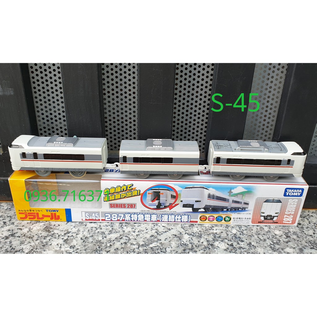 Mô hình tàu hỏa chạy pin Takara tomy S-45 có móc nối nam châm