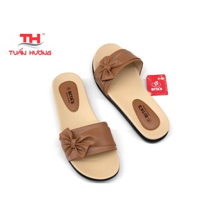Dép lê quai ngang nữ Bitas DYN139