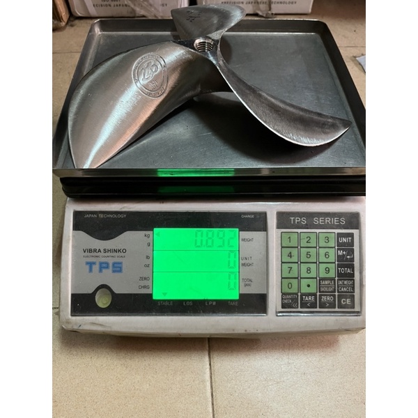 Chân vịt inox máy 3t75 chân vịt 3 cánh inox 316 lỗ ren 16mm, 18mm 3 máy piston 75mm