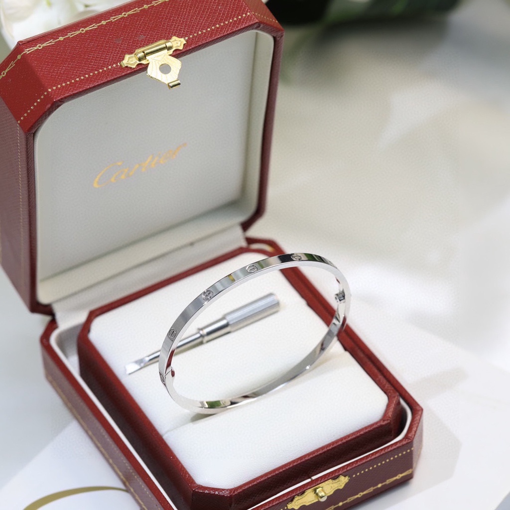 Vòng tay LOVE Vòng đeo tay màu bạc phiên bản hẹp của người phụ nữ