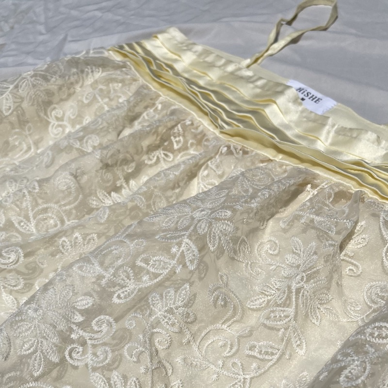 SET REN TƠ ÁO 2 DÂY KÈM CHÂN VÁY