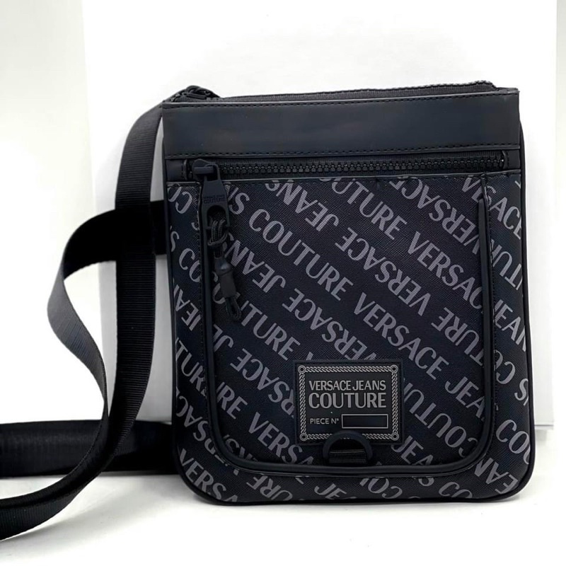 TNS-Túi đeo chéo nam form chữ nhật couture siêu hottrend VSJ sling bag-chất da cao cấp-tone đen chữ trắng cá tính