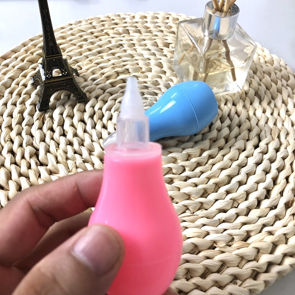 Dụng cụ rửa mũi, bình rửa mũi cho bé silicon