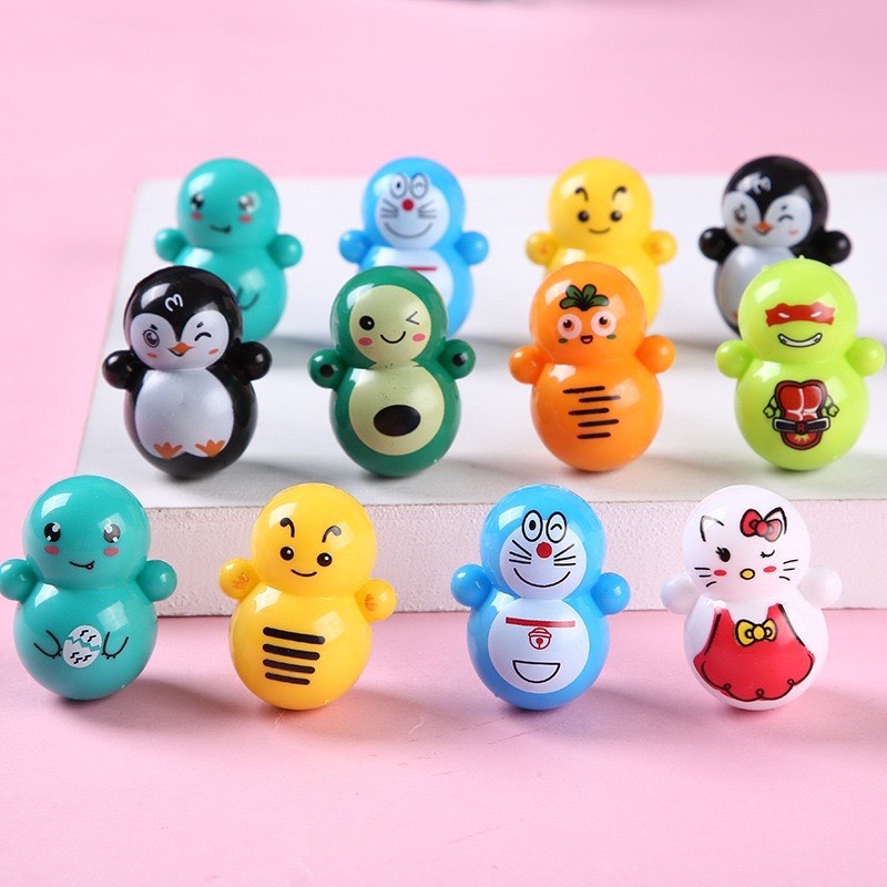 Lật đật mini size 4 cm bằng nhựa hình hoạt hình cho bé (Mẫu Ngẫu Nhiên 1 con)