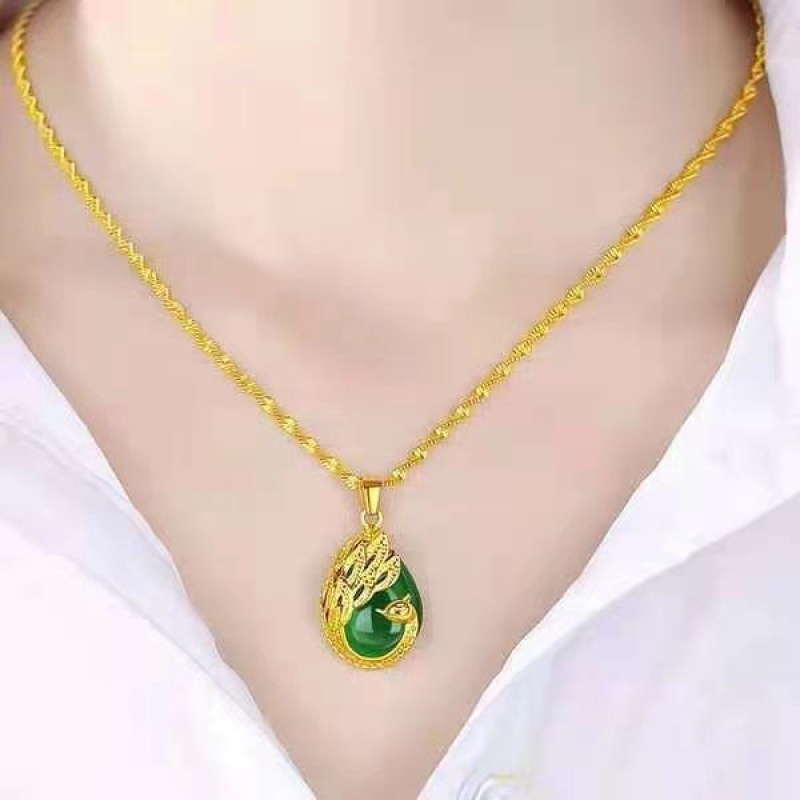 Vòng Cổ  Vàng Thật 24. Dây Chuyền Mặt Hình Chim Công 99 Viên Ngọc Bích Màu Đỏ Và Vàng Làm Quà Tặng Sinh Nhật Cho Nữ