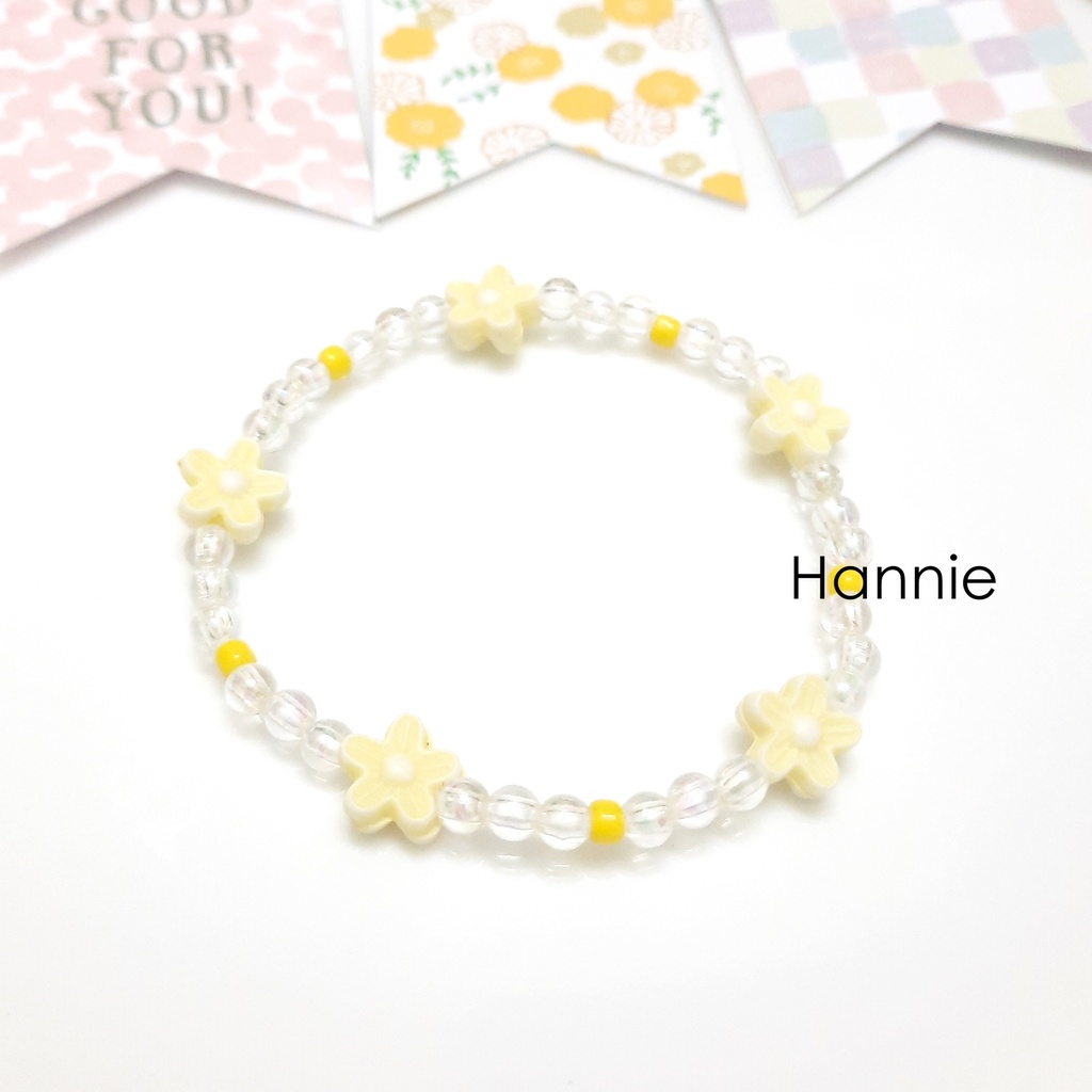 Vòng tay hạt hologram charm hoa handmade đơn giản (Đỏ/Hồng/Tím/Vàng/Cam/Xanh lá/Xanh biển)