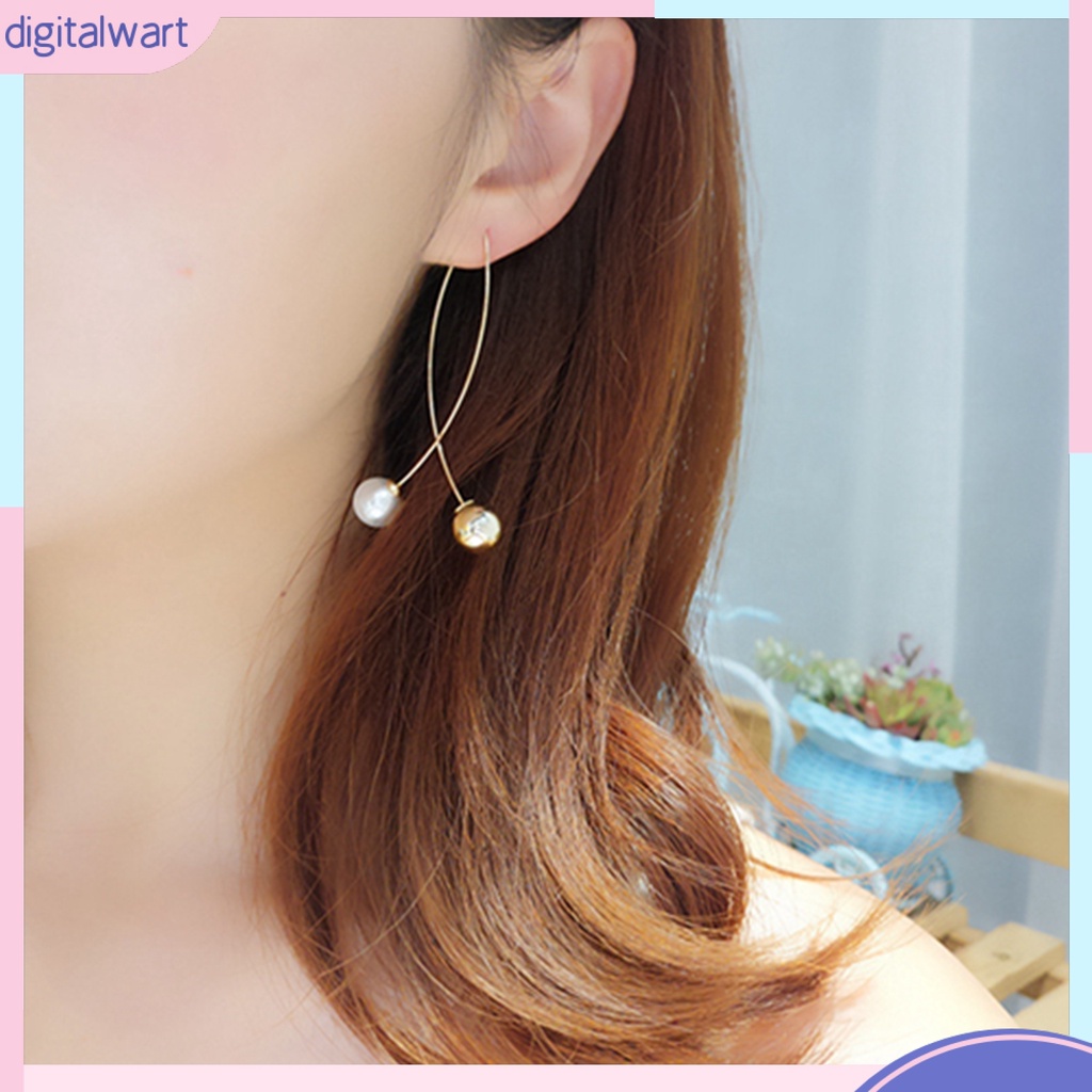 Đôi bông tai dáng dài đính ngọc trai kiểu dáng đơn giản, thời trang cho nữ