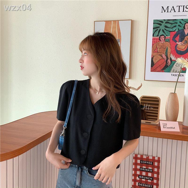 Thiết kế mùa hè 2021 ý nghĩa retro áo cardigan cổ chữ v nữ phiên bản mới Hàn Quốc sơ mi tay phồng đồng màu