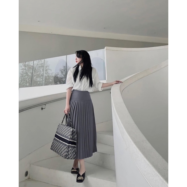 Chân váy dập ly dáng dài