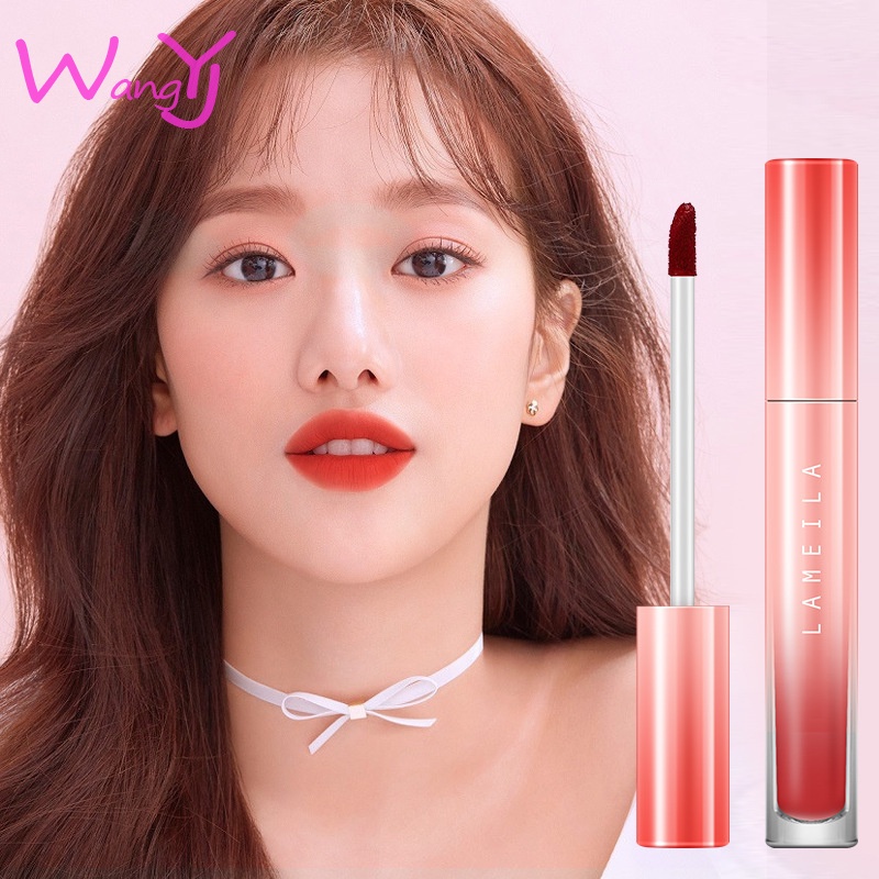 Son Kem Mềm Mịn Dưỡng Ẩm Môi