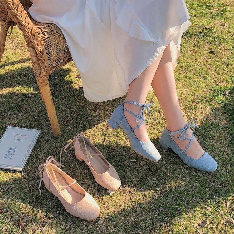 Giày Cao Gót Sandal Cao Gót Buộc Dây Da Lộn Gót Thấp 3P Bít Mũi