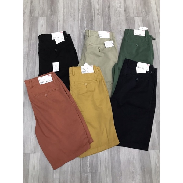 Quần sooc kaki chino UNI.