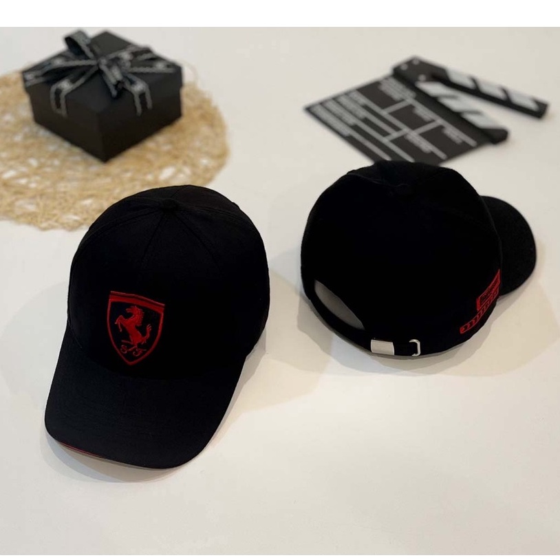 Mũ lưỡi trai Ferrari màu đen logo đỏ cá tính dành cho cả nam và nữ full hộp để làm quà tặng