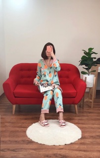 Bộ mặc nhà pyjama lụa hình quả dứa