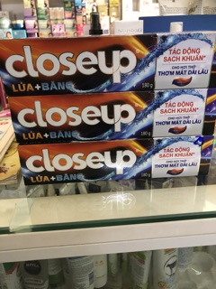 KEM ĐÁNH RĂNG CLOSE UP Lửa Băng 180g