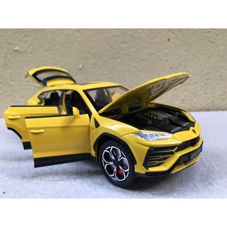 Mô hình xe Lamborghini URUS 2022 - 1:24