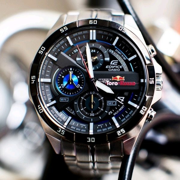 Đồng hồ nam MOJI - EFR556 dây kim loại chống nước 10ATM phong cách trẻ trung, năng động