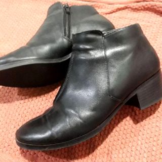 Thanh lý Giày boot Juno 3cm