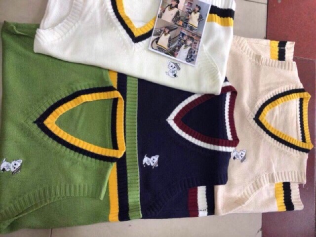 Áo gile thêu mèo len Quảng Châu (hình thật/sẵn) | BigBuy360 - bigbuy360.vn