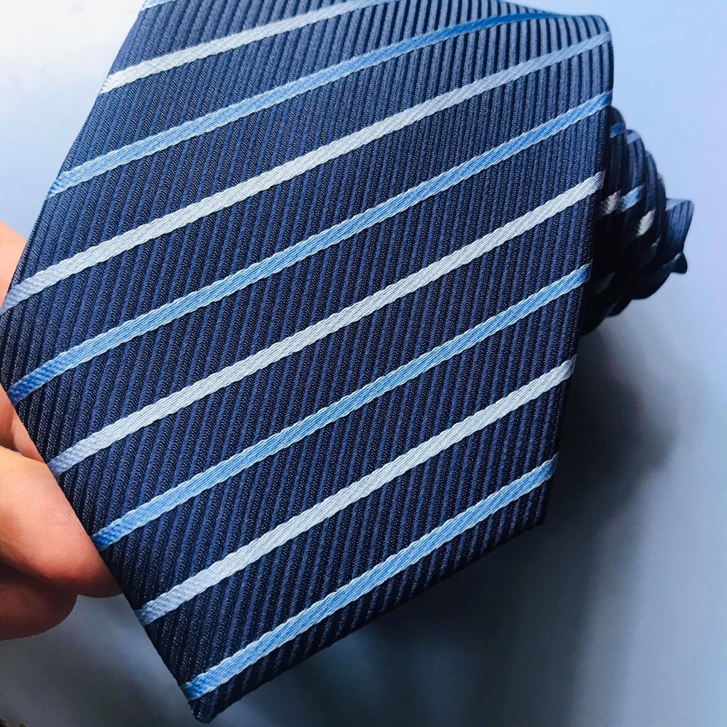 Cà vạt nam, Caravat bản 8cm Dệt Thủ Công Cao Cấp kèm hộp quà tặng dự tiệc sọc chéo xanh đen - Memotop