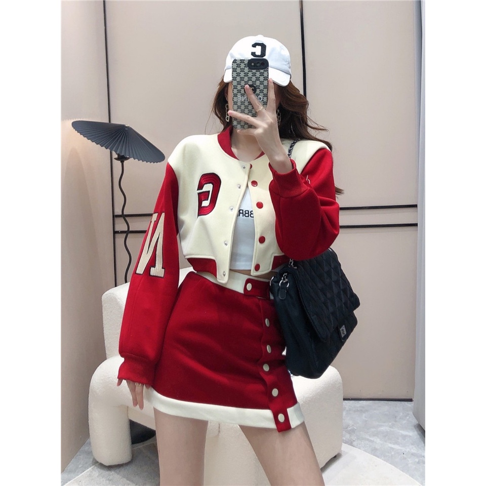 Set Đồ Nữ Kiểu Đồng Phục Bóng Chày Aó Lửng Croptop Thêu Chữ G Phối Chân Váy Mẫu Mã Mới Phong Cách HotGirl B