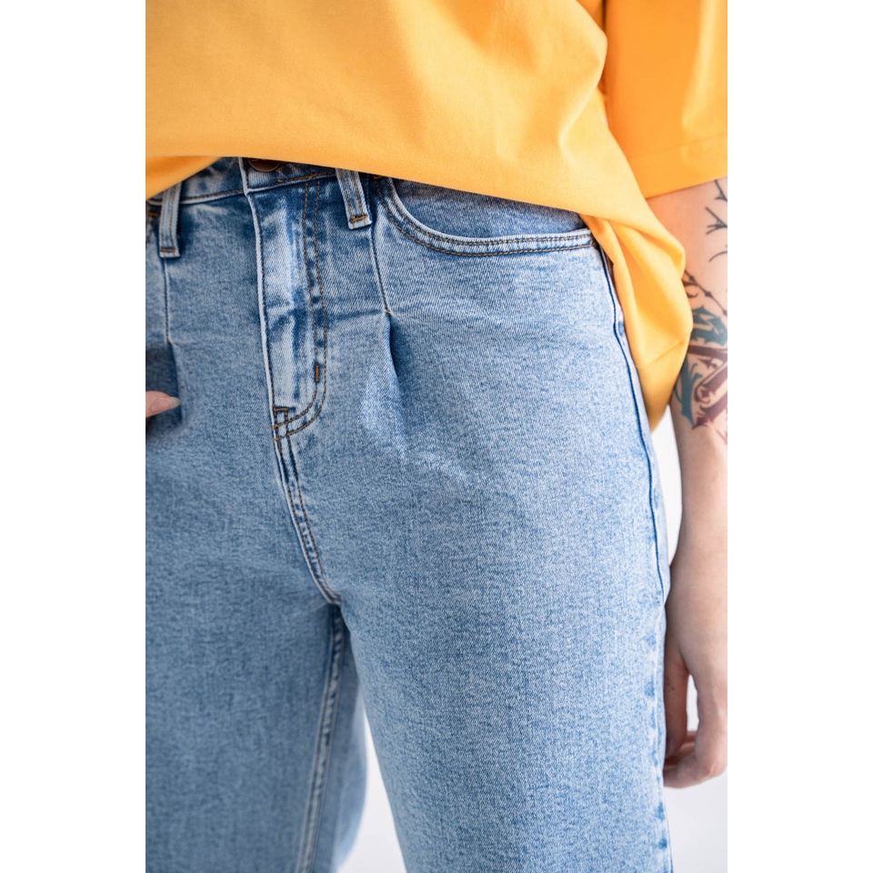 Quần Jean BOO BOO Nữ Dáng Mom jeans Cạp Cao Chiết Ly Phong Cách