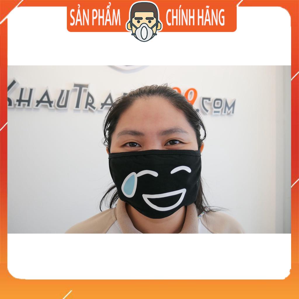 Khẩu trang mặt cười đủ loại độc lạ thể hiện tính cách