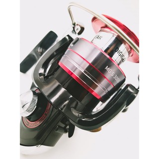 Máy đứng câu lure daiwa mg s