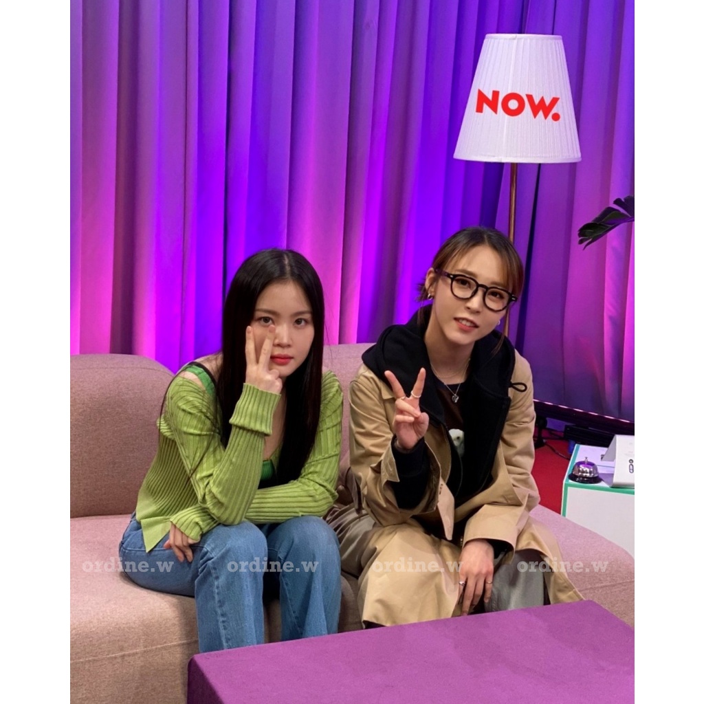 ORDER_Áo len cài kim loại BLACKPINK Jennie, Lee Hi