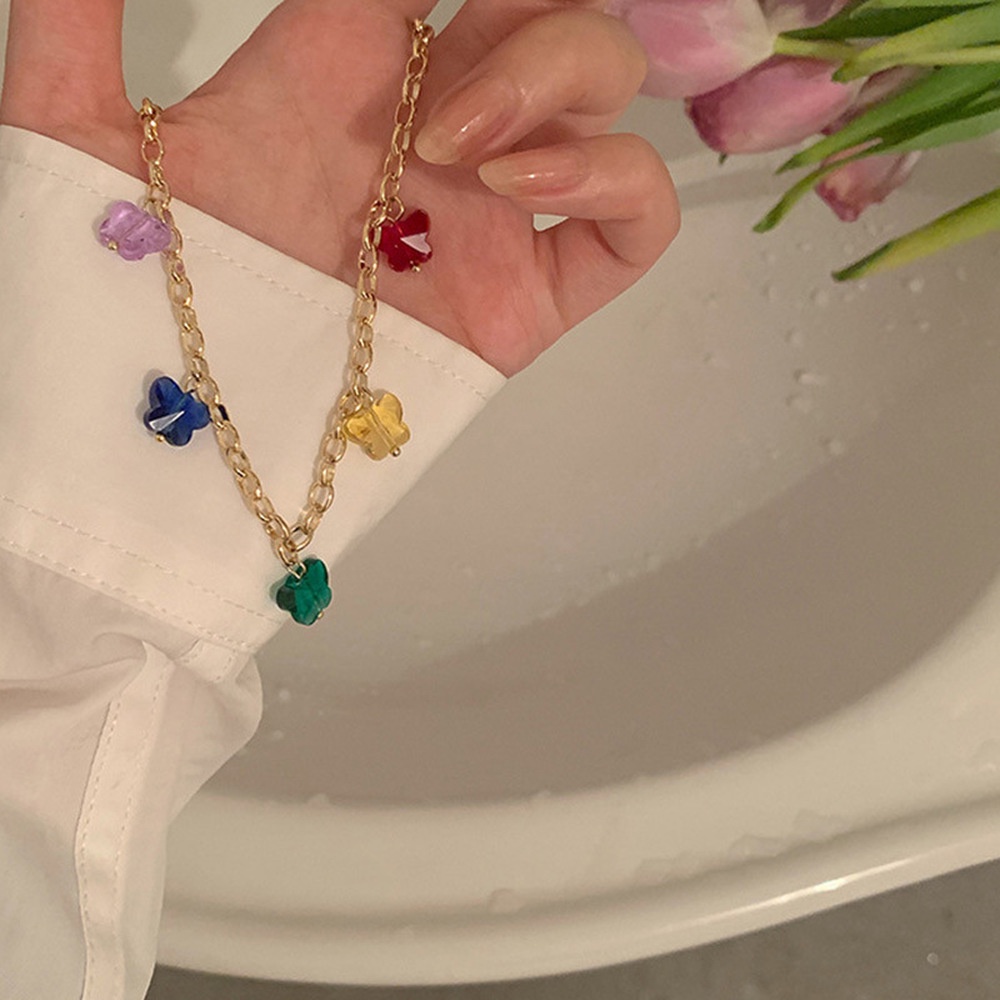 Vòng cổ thời trang mặt hình bướm xinh xắn phong cách 2021