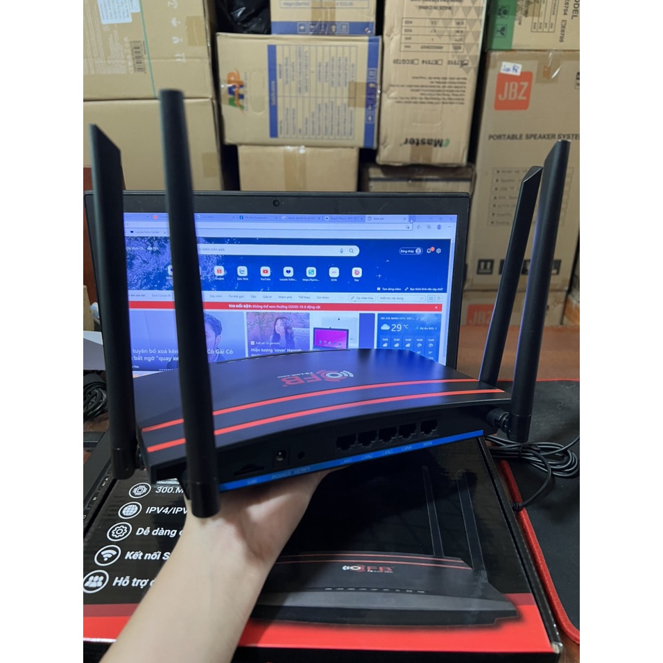 Router Router Wifi 4G LTE FB-Link AX146F (32 USER - 4 Anten - Chuyên dùng xe khách ) 300Mbps