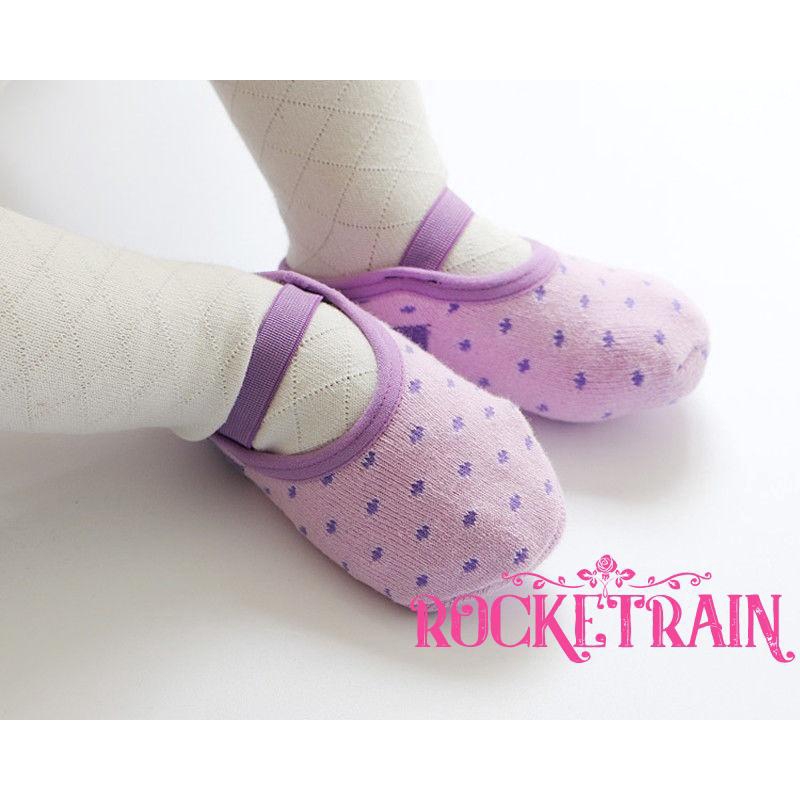 Vớ chống trượt dễ thương cho bé