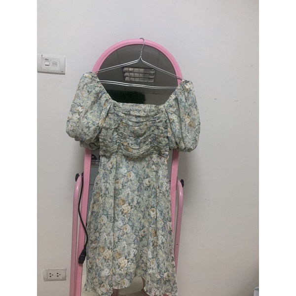 Pass váy hoa màu xanh đá size S