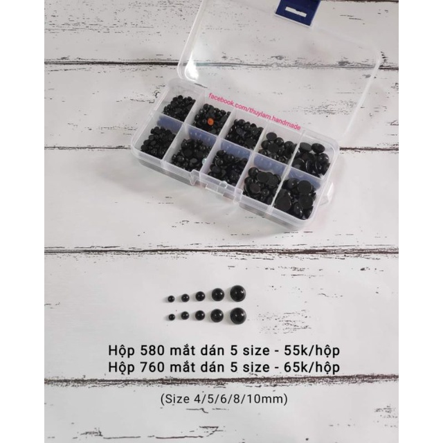 Hộp 580/ 760 mắt thú nhựa dán