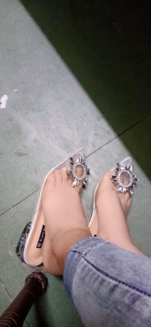 guốc quảng châu mũi nhọn