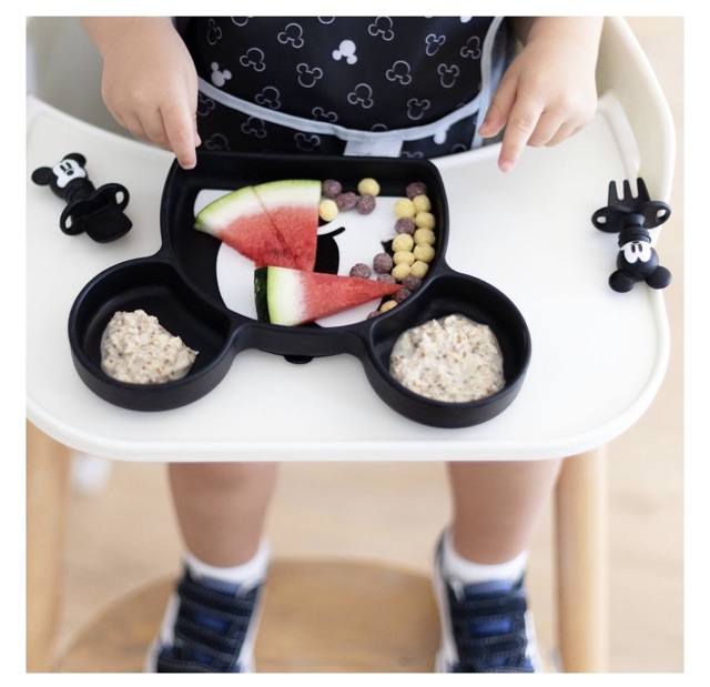 Khay silicon cao cấp Disney hãng Bumkins Usa - Khay ăn dặm cho bé